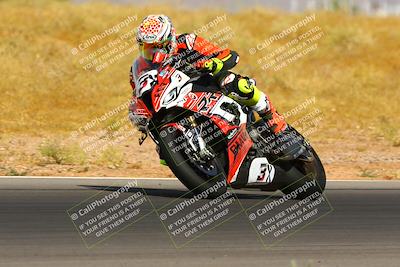 media/Apr-30-2023-CRA (Sun) [[020fcf5d43]]/Race 12-1000 Expert Superbike/